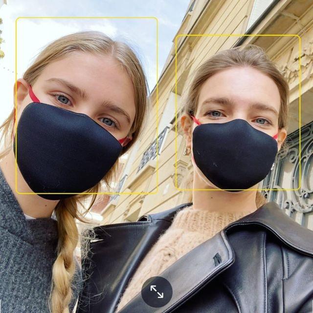 38岁LV太子妃情商高!和准婆婆合照自己素颜当陪衬,老公咋不爱?