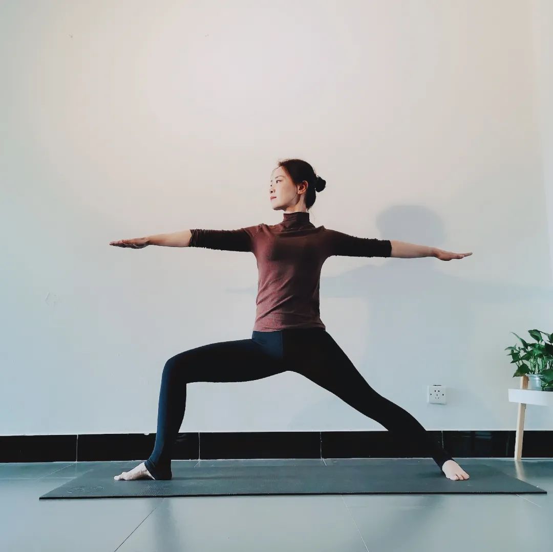 髋关节六方向练习|髋的外展与内收