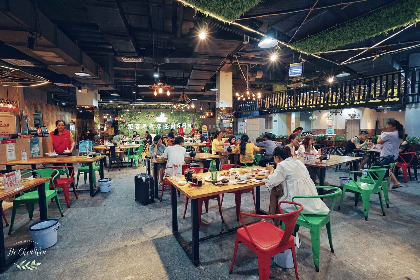 去三亚美食攻略,在三亚夏天要吃海鲜才过瘾