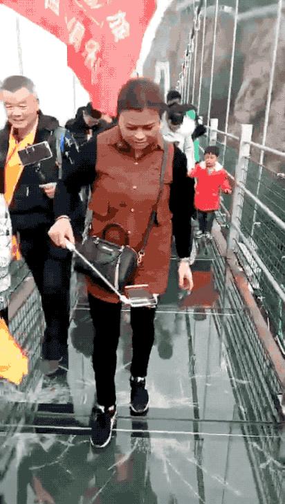 昆明玻璃栈道有哪些,昆明景点之玻璃栈道