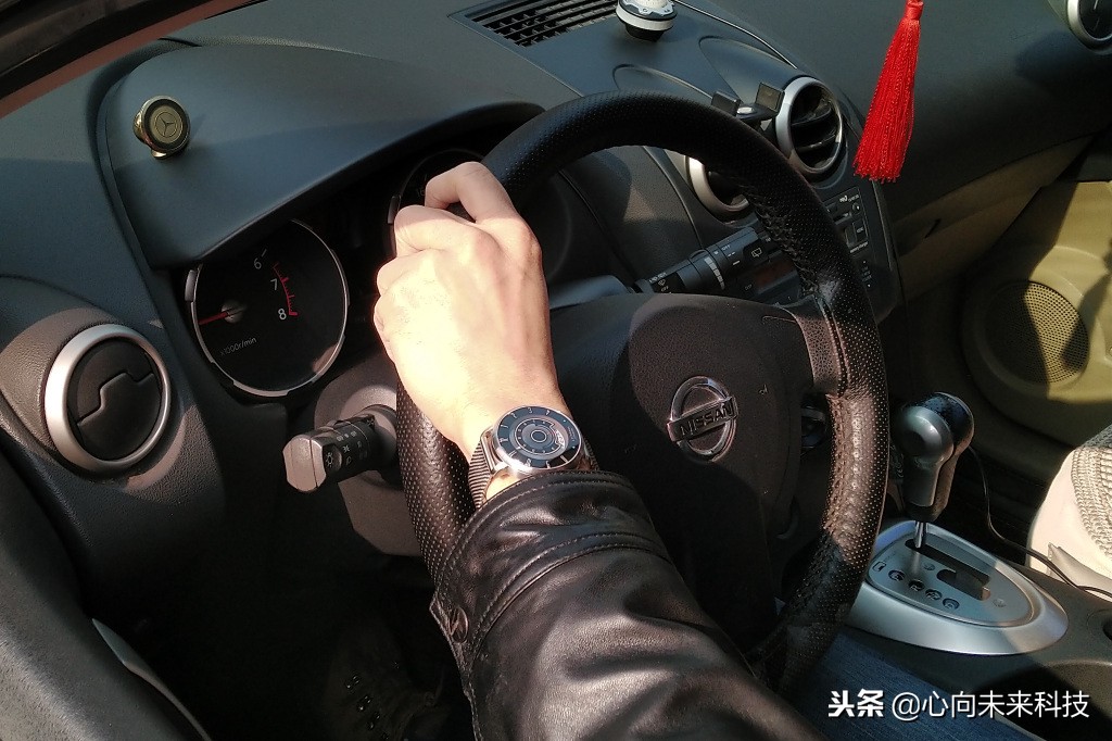 让手表瞬间高级,机械跑车手表