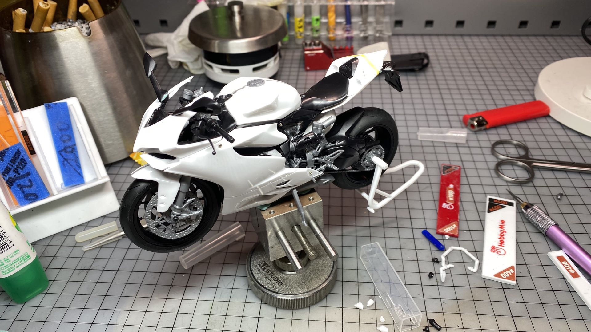 摩托车模拟器玩一玩,仿真合金1:18摩托车模型