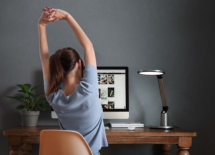 护眼台灯五字诀,护眼文章800字