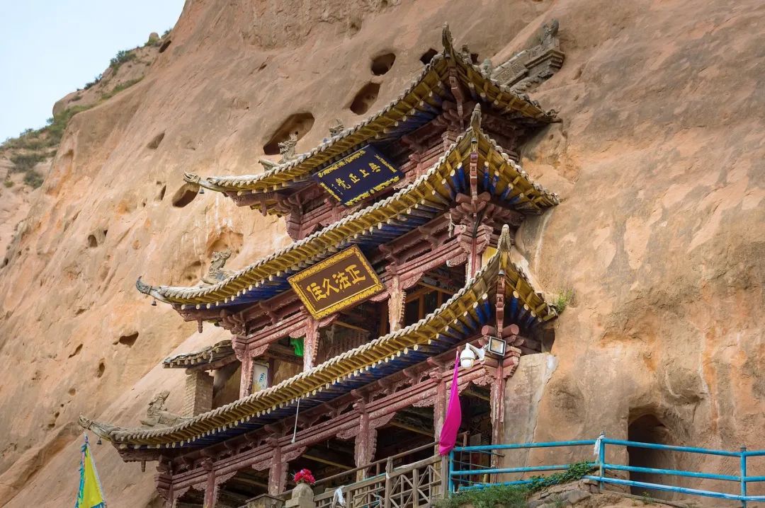 十三座神奇的中国空中古寺,中国这20座令人震撼的古寺