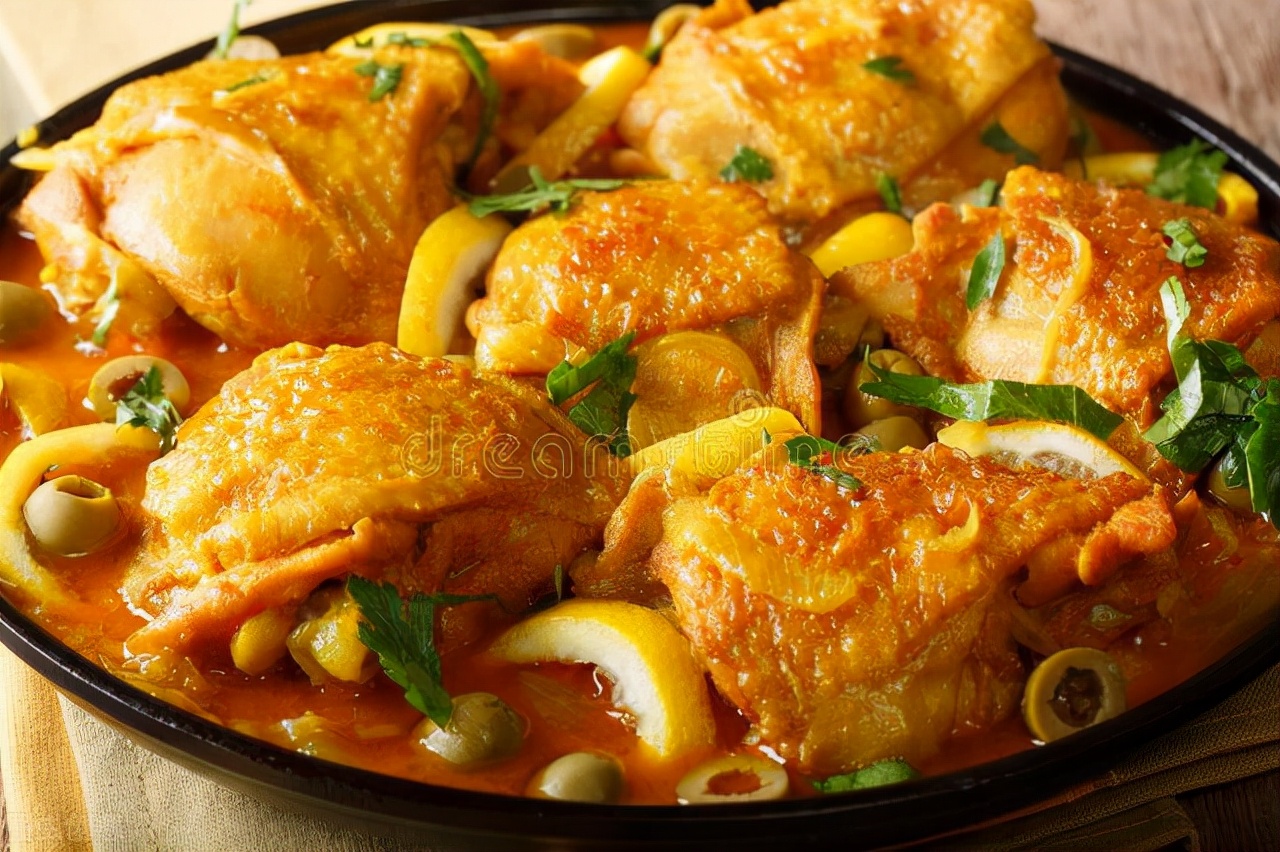 黄焖鸡一天卖2000利润是多少,黄焖鸡月入100万