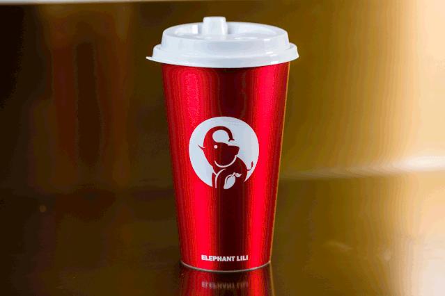 泰国网红榴莲咖啡来了，逆天搭配竟一口上瘾，必须打卡