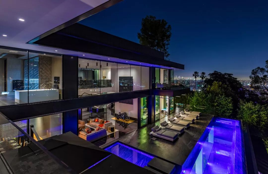 上千亿的顶级豪华别墅,最豪华的高科技别墅