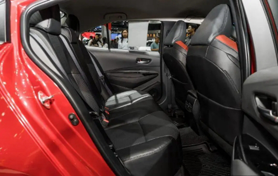 卡罗拉tnga1.5lcvtgrsport运动版,卡罗拉gr运动版加速