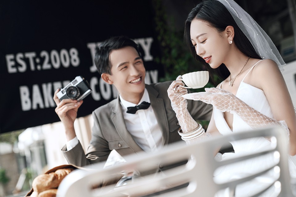 去铂爵旅拍挑婚纱照需要注意什么,铂爵旅拍大理婚纱照拍摄地点推荐