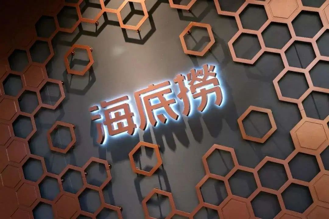 谁说疫情下，大店面不能扭亏为盈，其实就差一个好伦哥比萨小店