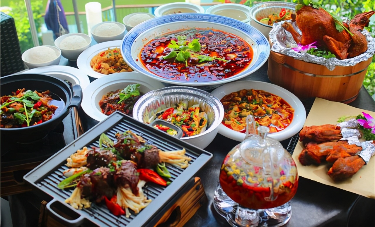 自己创业不投资,投资加盟店和自己创业的区别