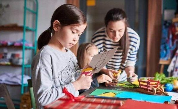 幼儿园的孩子攀比心理怎么办,幼儿园孩子爱攀比的原因