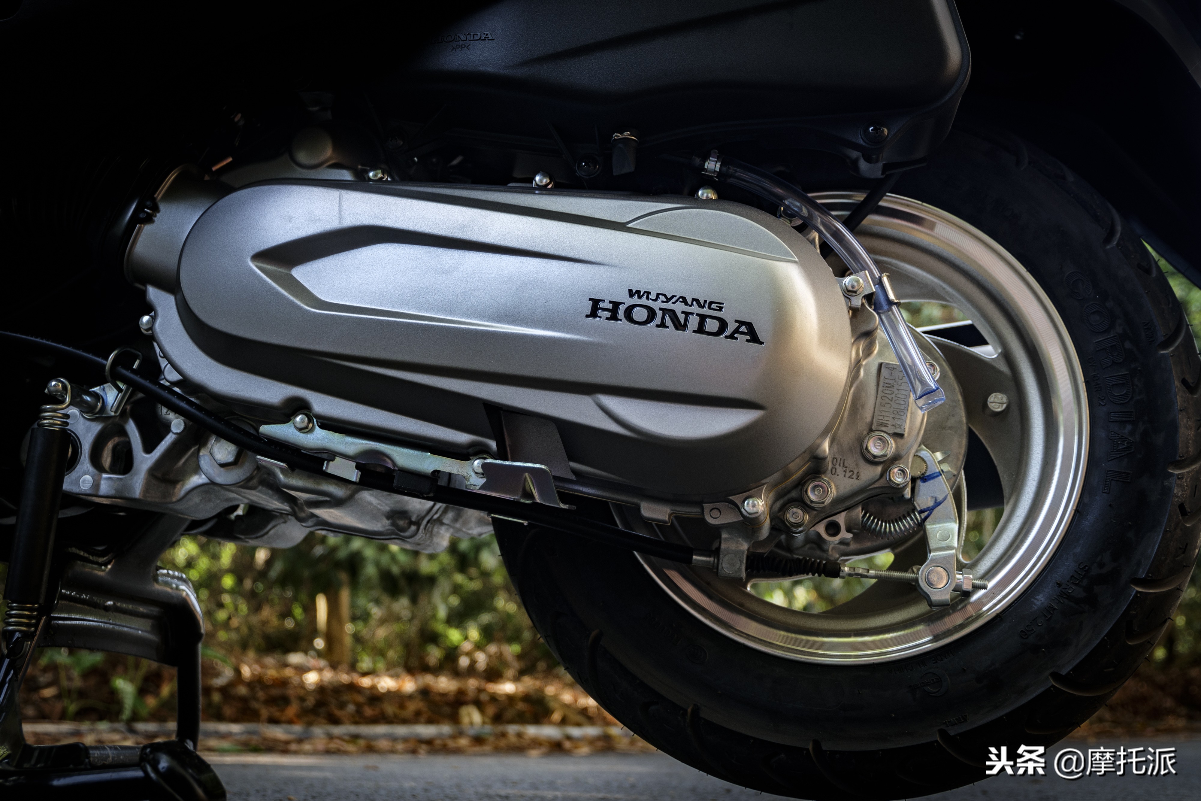 五羊本田新喜鲨125落地价,五羊本田喜鲨125摩托车落地多少钱