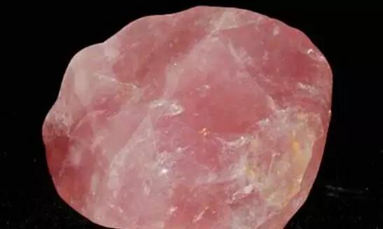 终于捡到了值钱的石头,捡到这些石头不要扔真的很值钱