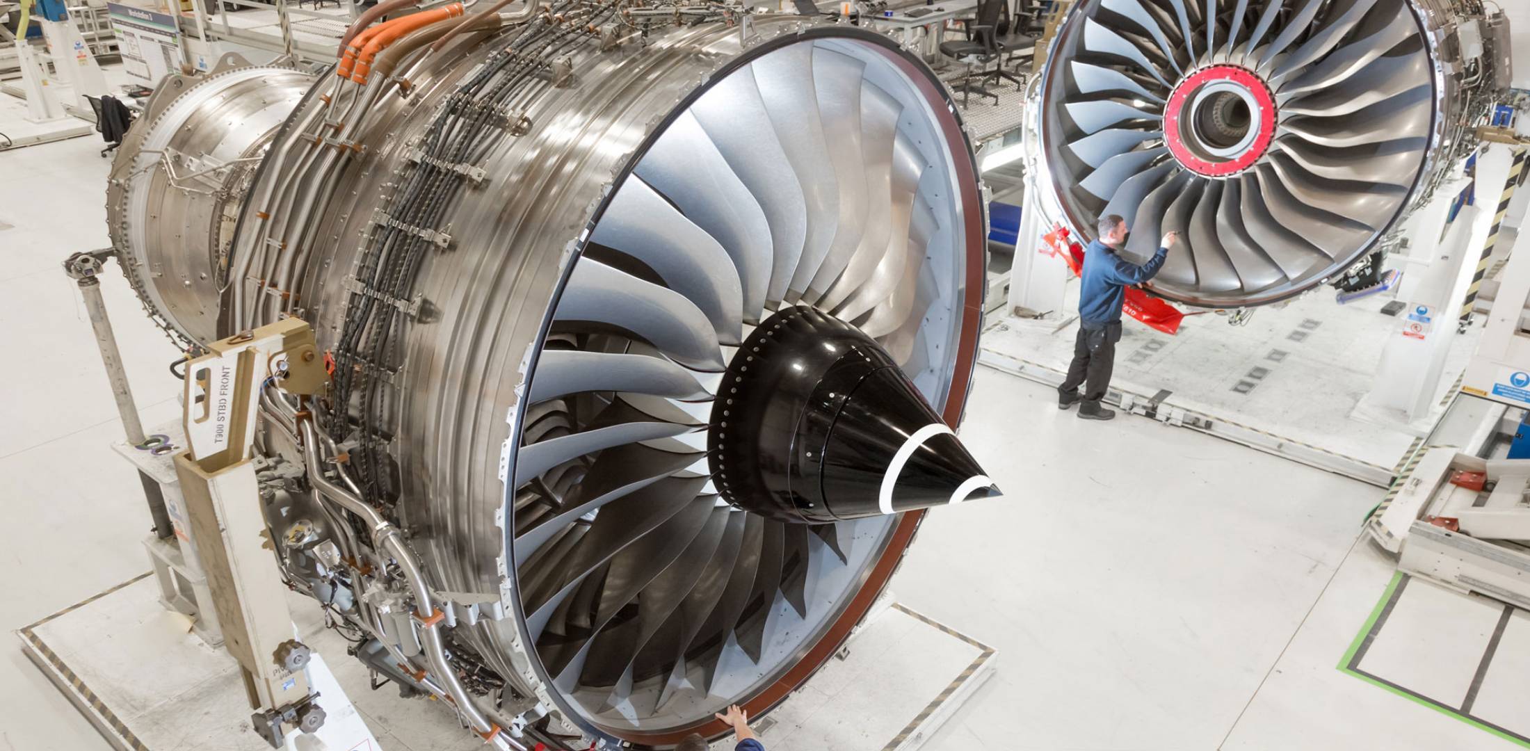 航发巨头罗罗公司,航发集团三大战略