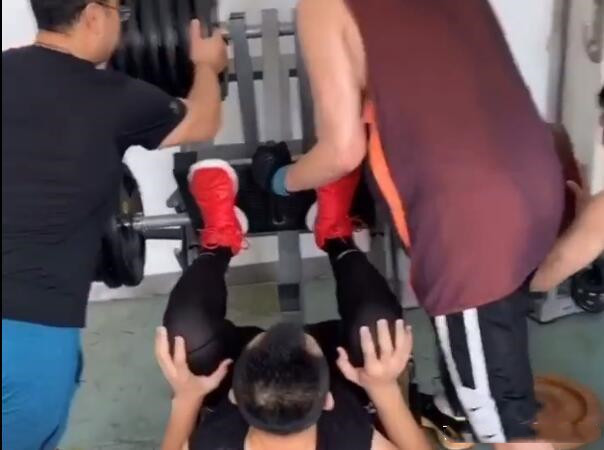 CBA球品最好的球员！从场上到场下，韩德君才是中国球员的标杆