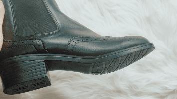 今冬最后一双鞋,选让你腿长1米8的切尔西,女人的优雅从它开始