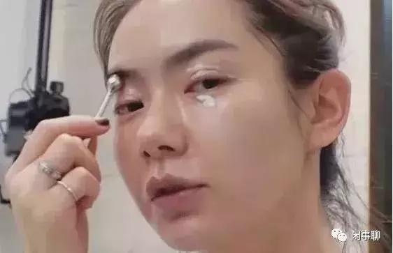 维生素e直接涂在脸上可以祛皱吗,维生素e的正确擦脸方法