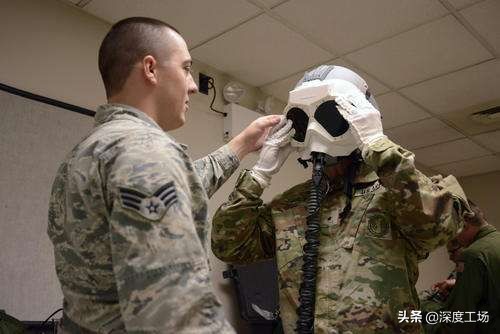 美军飞行员身体要求,美军女性飞行员