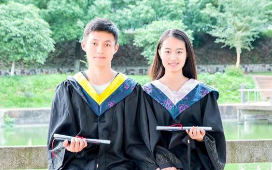 那些985211毕业的人后来怎么样了,985211大学生回老家做什么工作