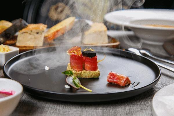 万元抽奖！送戴森卷发棒+TF口红！这家花园西餐厅让我开始嫌弃男友！