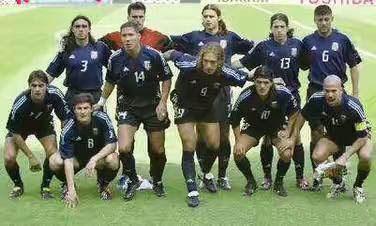 世界足坛历史最佳前十,全球历史足坛最佳11人