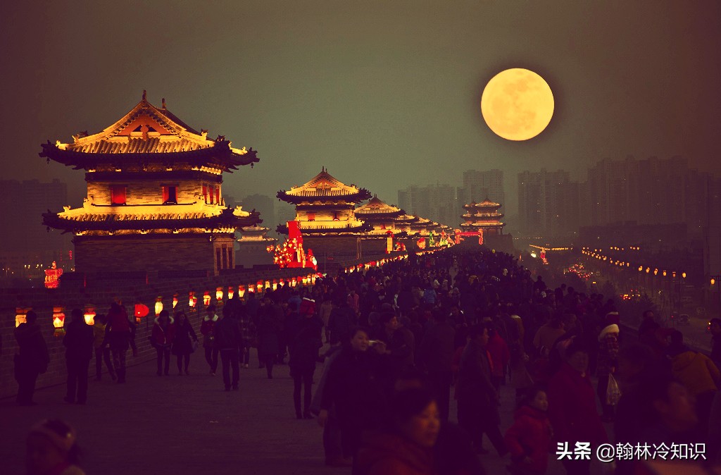 大同古城：从破败不堪，到游客暴增，再到被批评，经历了什么