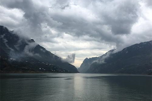 李清照唯一一首豪放词,李清照最豪放不羁之作