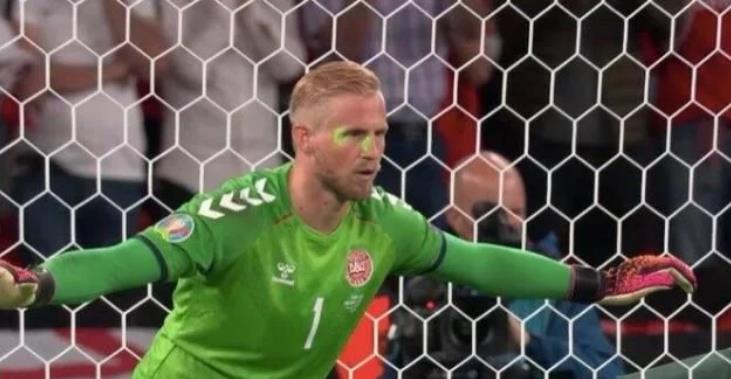 欧洲杯半决赛斯特林点球,欧洲杯英格兰争议判罚