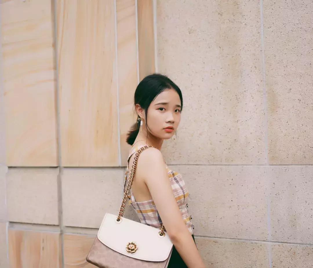 早春必买的十款包包品牌,最值得买的10款包包品牌