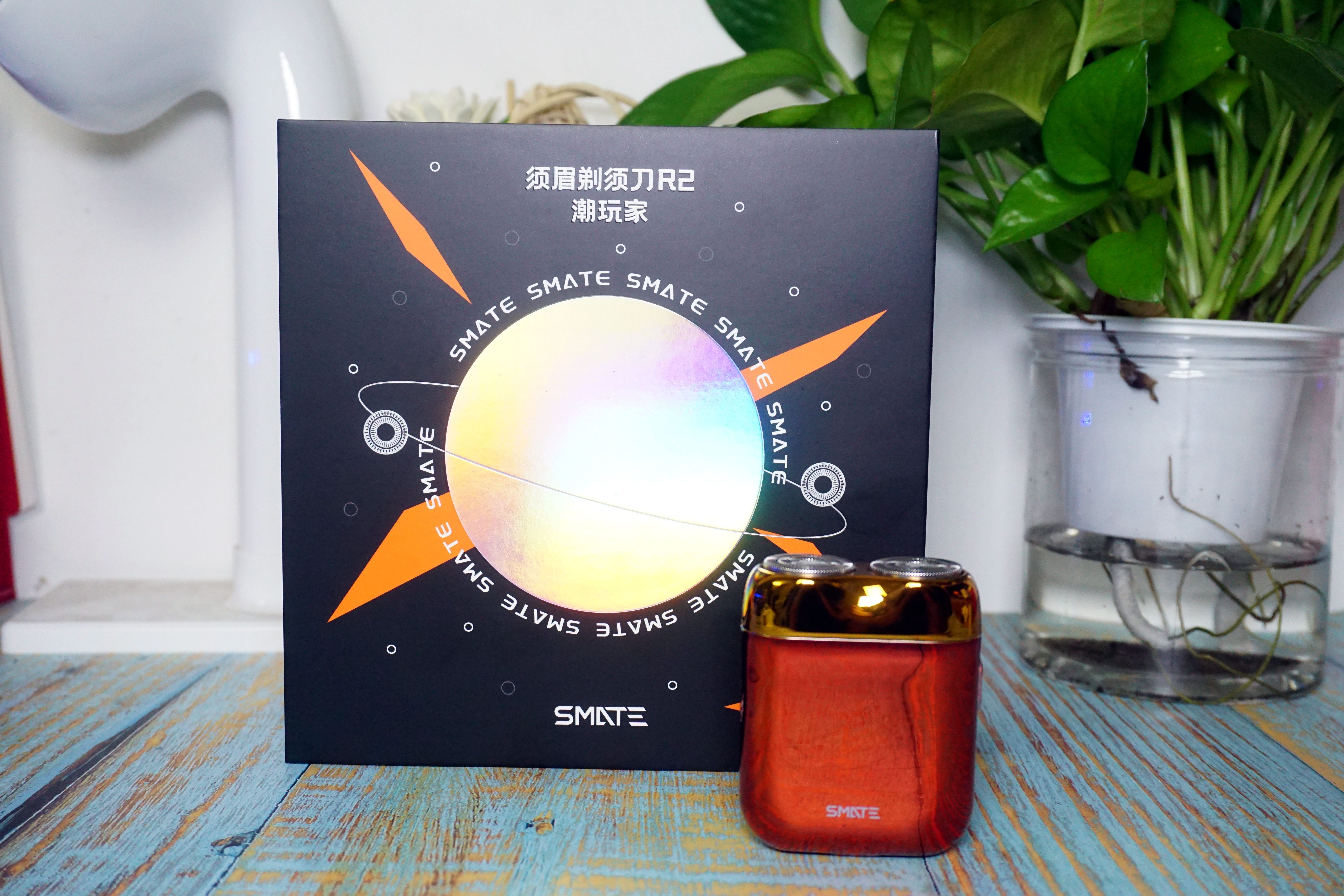 须眉潮玩家剃须刀r2,须眉剃须刀r2联名版