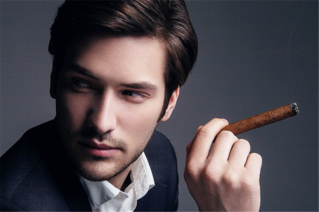 脾气暴躁又容易哭的星座女,什么星座的人脾气暴躁