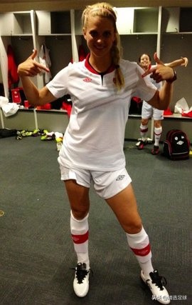 足坛女球星颜值天花板,足坛十大女神球员