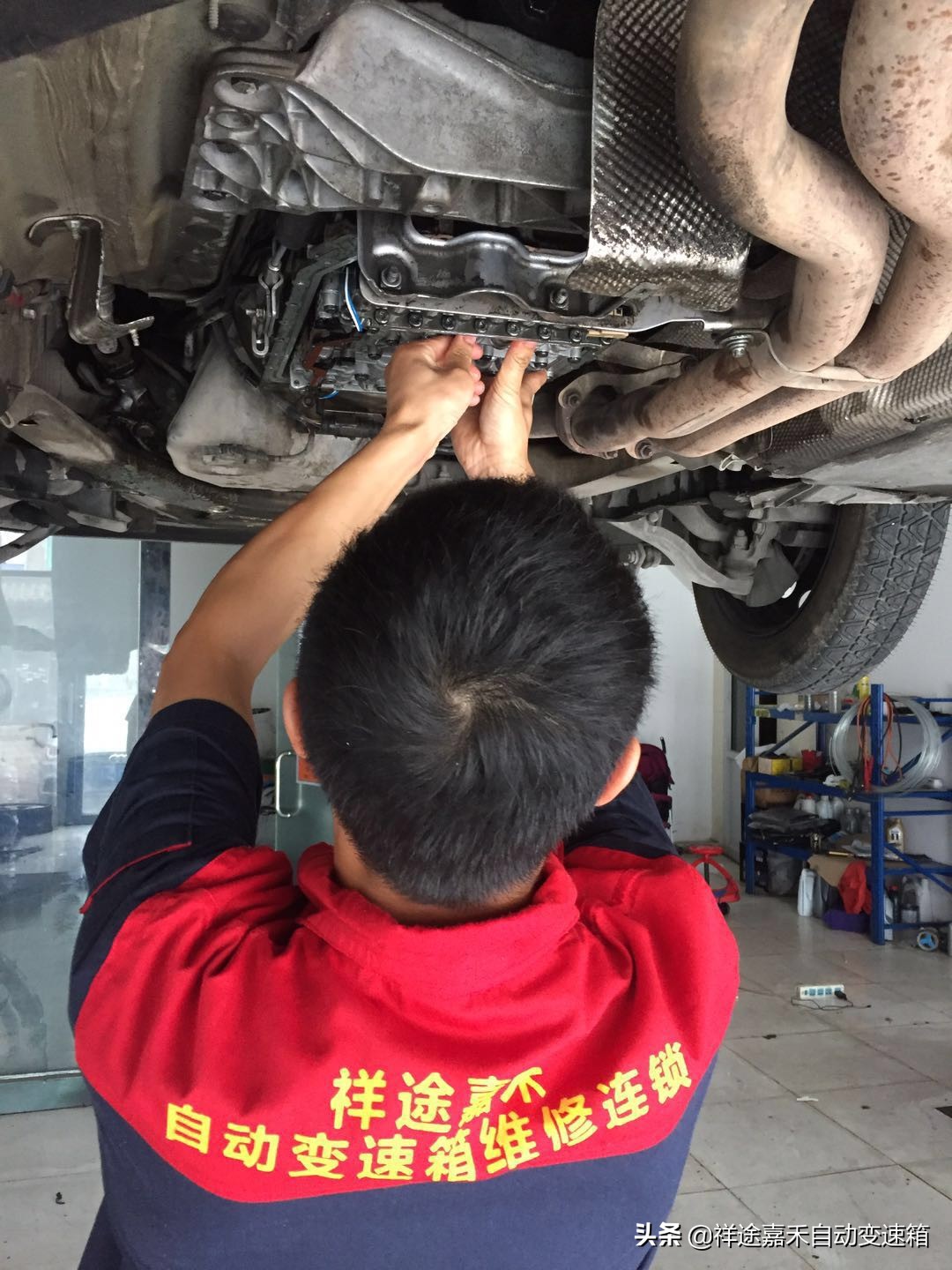 宝马523变速箱打滑修复多少钱,宝马523变速箱打滑严重