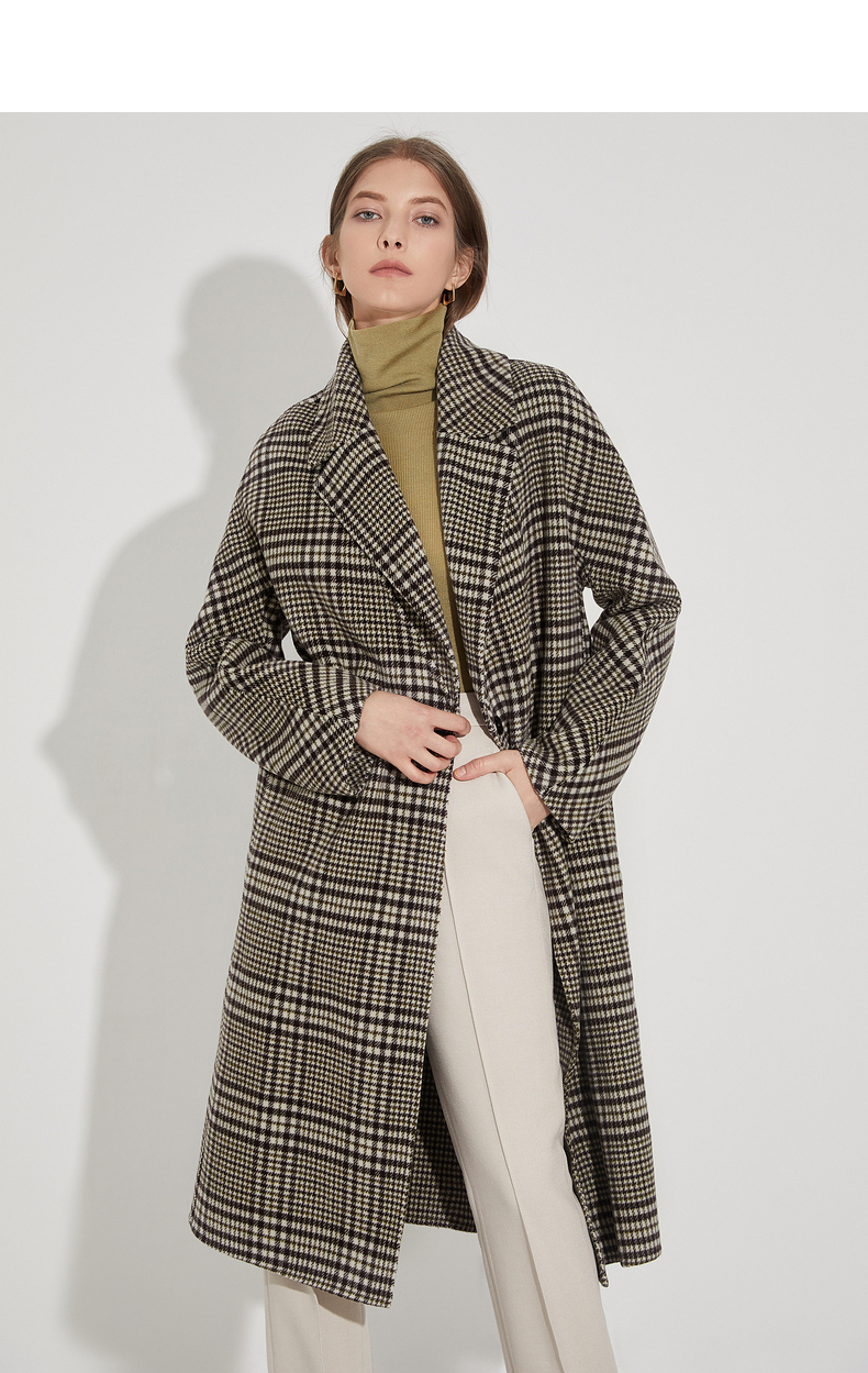 雾霾蓝大衣怎么搭配秋冬,秋冬大衣怎么搭配好看