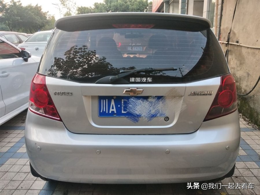 2009年的雪佛兰车二手多少钱,雪佛兰科沃兹19年1.5自动二手