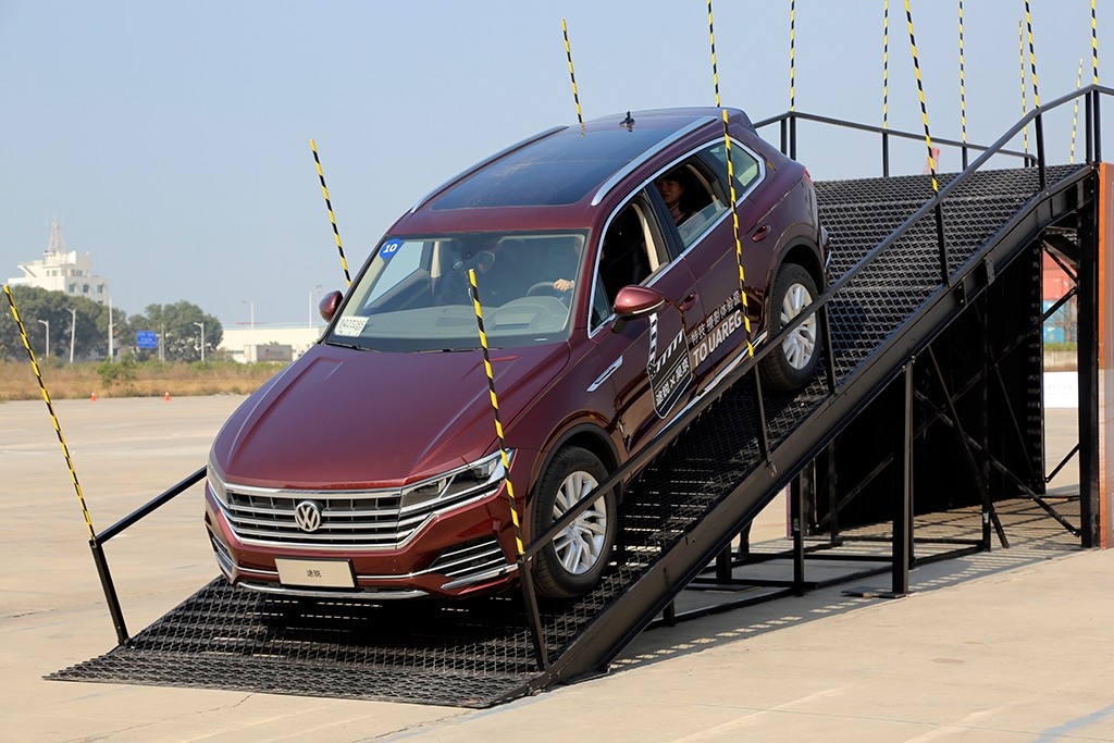 大众途锐哪一款最好性价比最高,最新款大众途锐测试感受