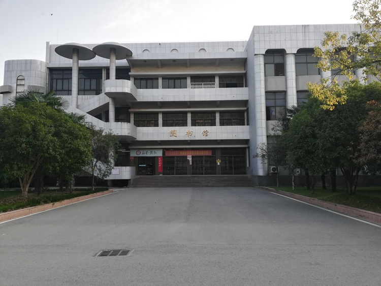 天门江汉学校2022高考喜报,天门江汉学校中考喜报