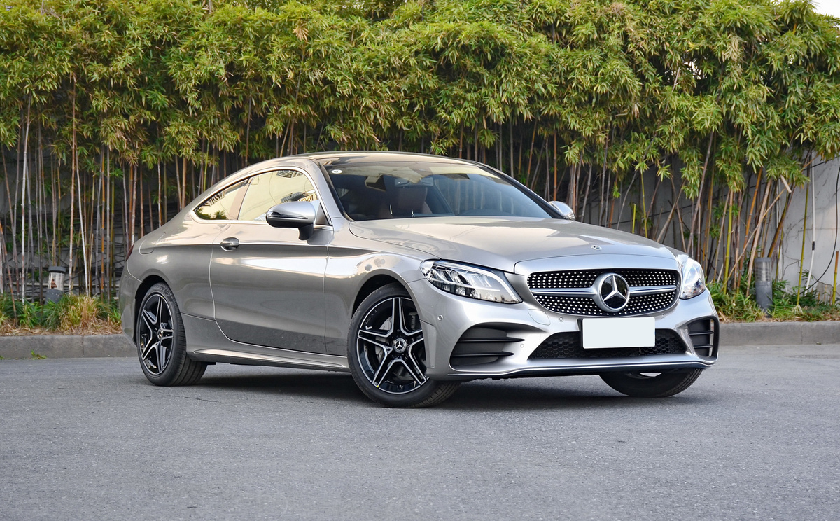 奔驰c260l几秒破百,最厚道豪华b级车