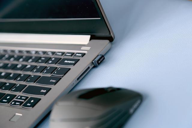 双飞燕g30鼠标,双飞燕fg30无线鼠标使用体验分享