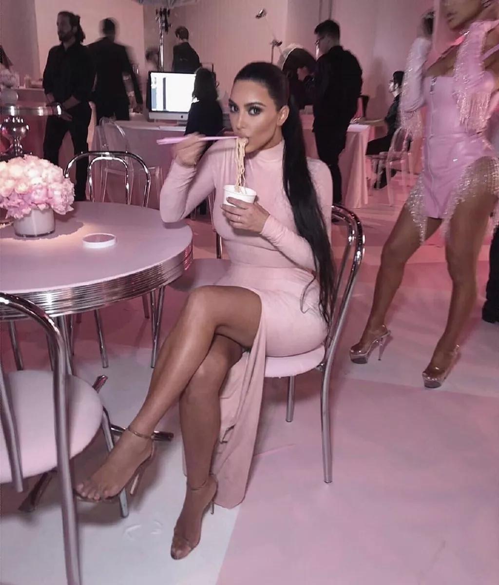 求求你们，别刺激卡戴珊了......