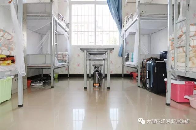 剑川山师华清民族中学收费标准,剑川山师华清民族中学放假