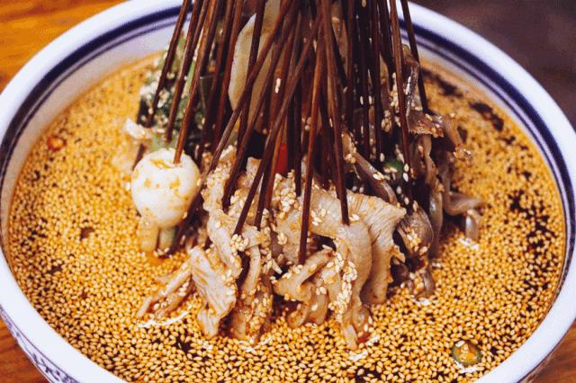 乐山，一座你不胖都对不起的城市