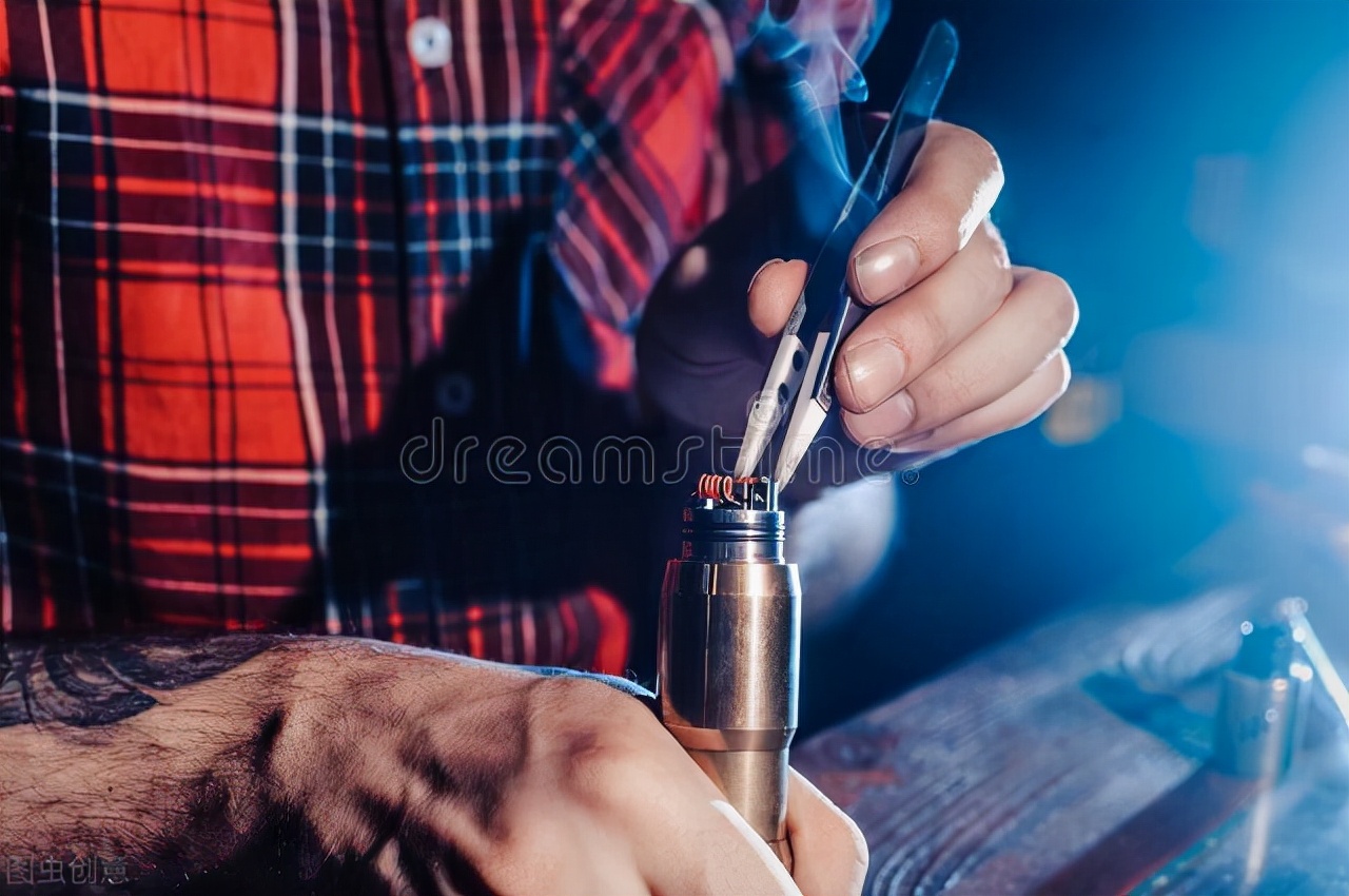 我，37岁，从月入3k到靠摆摊卖糕点年入15万，有钱媳妇也高兴了