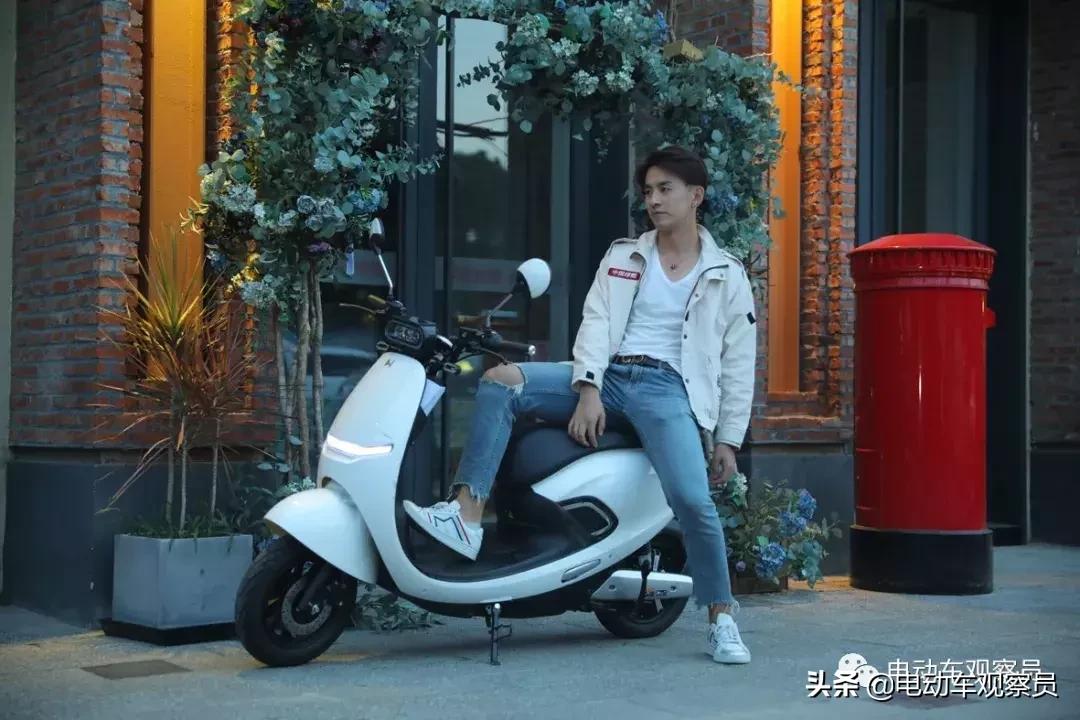 绿能拉菲绿色,绿能拉菲电动车视频