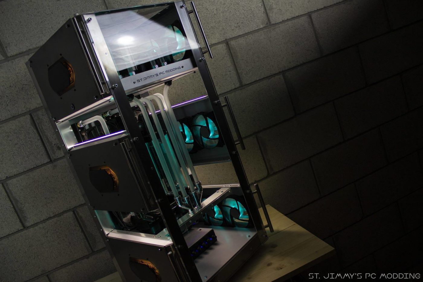 鑰佹coolermaster鏈虹,coolermaster鏈虹q300