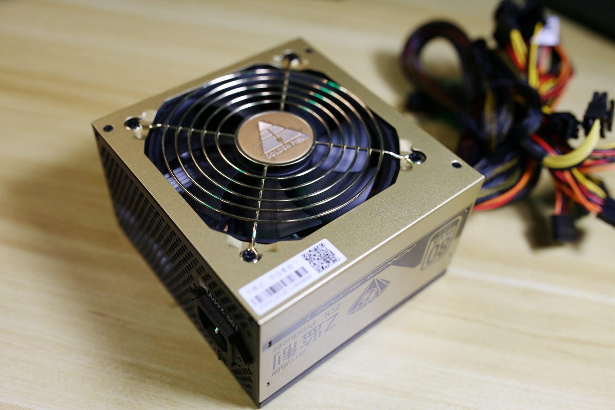 金河田gx650电源,金河田gf700w金牌