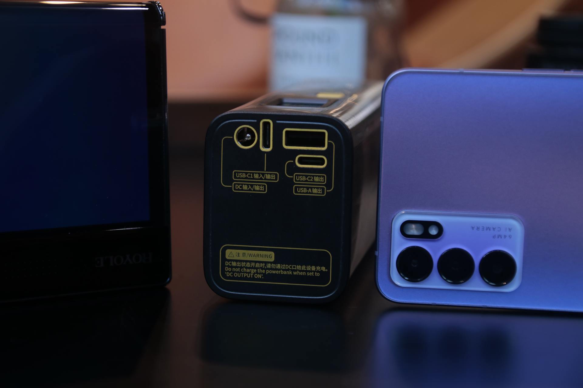 除了超高颜值,闪极卖千元的勇气是什么?一枝独秀