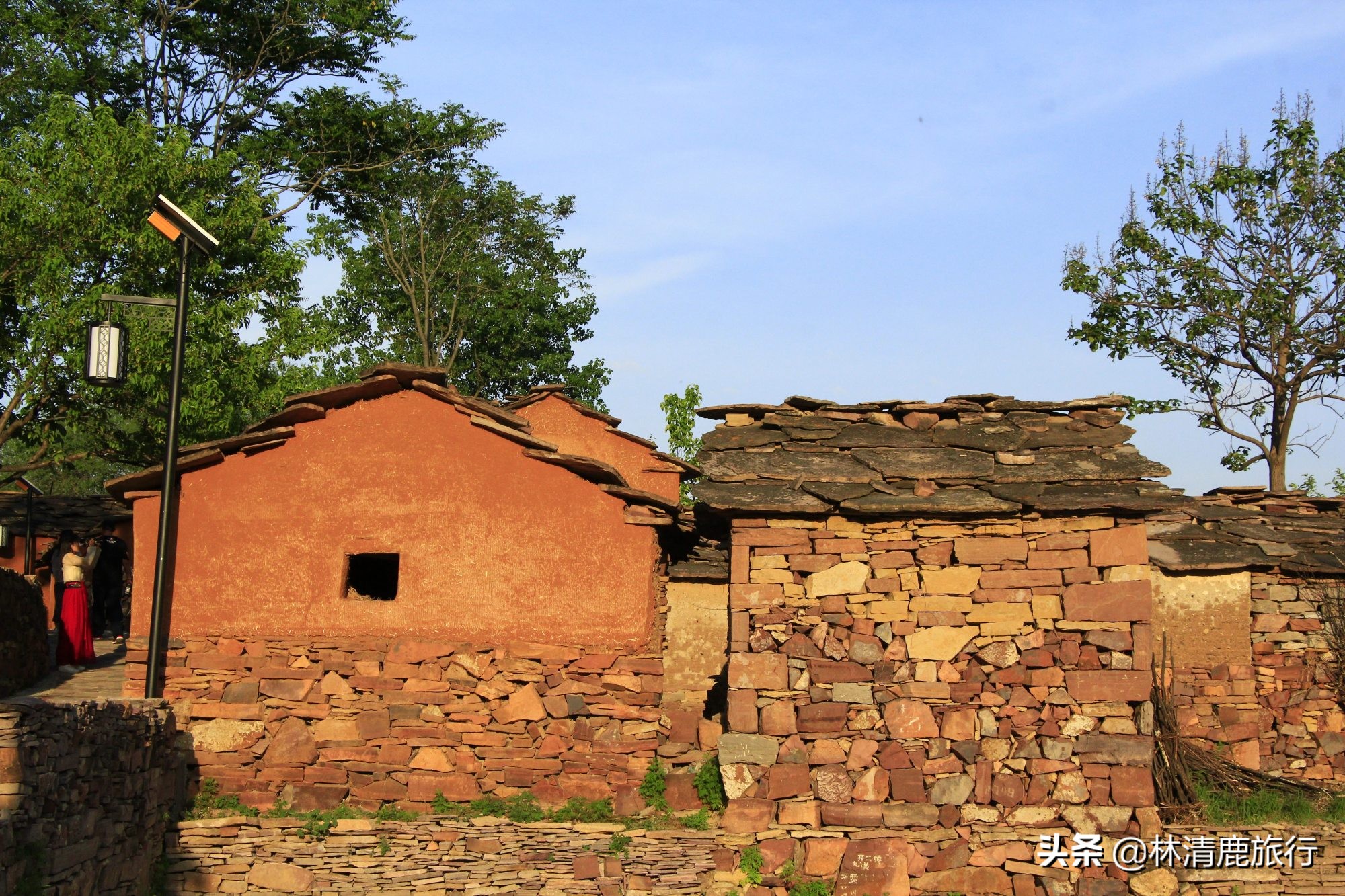 一个被遗忘的石头村,石头村一个被遗忘的古朴村落