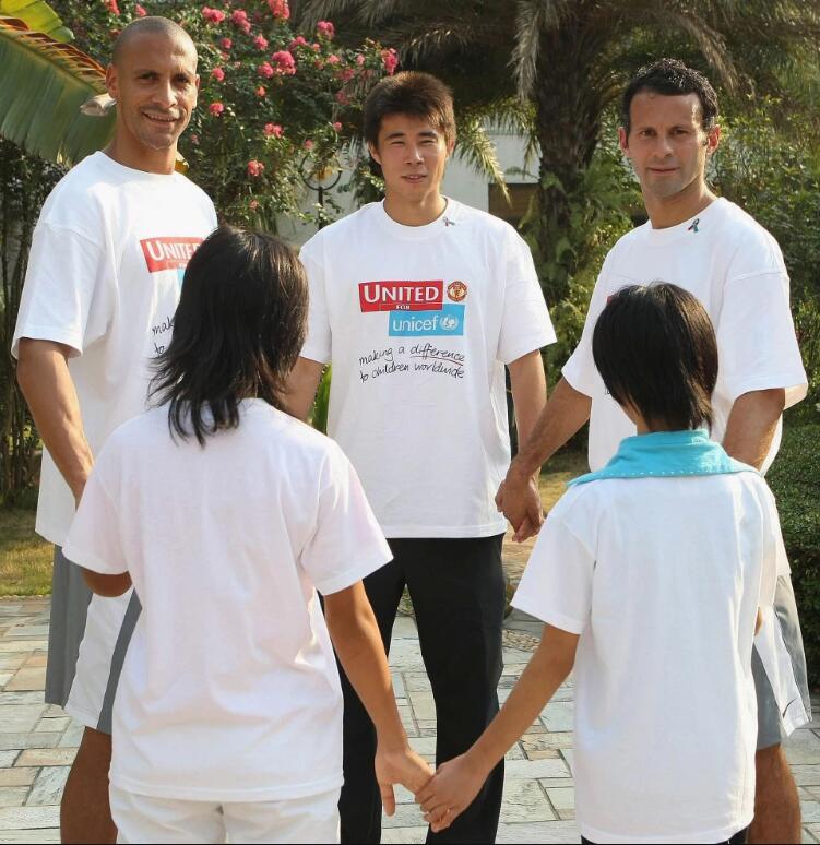 董方卓和c罗在曼联的照片,董方卓曼联故事